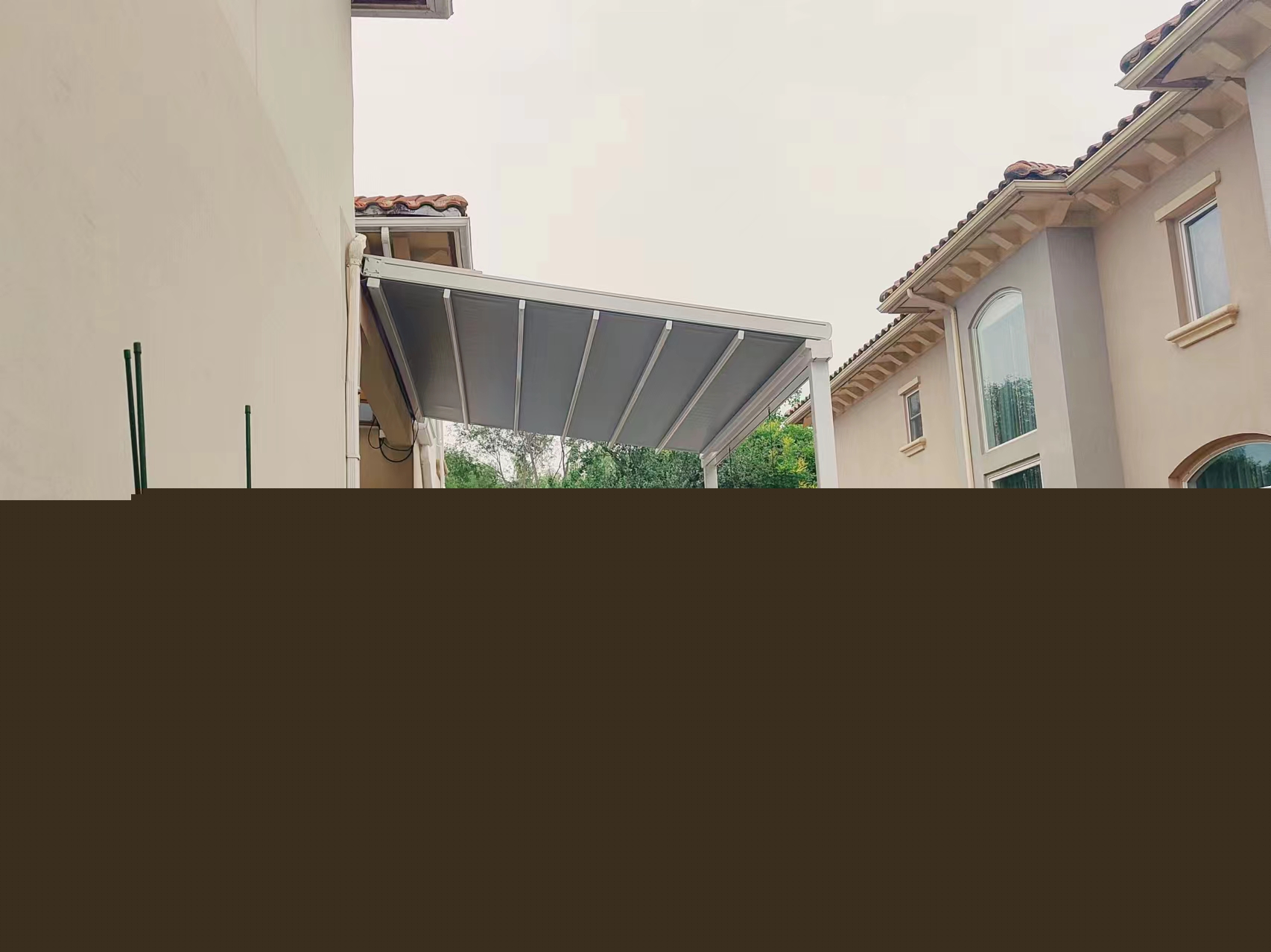 折疊雨棚